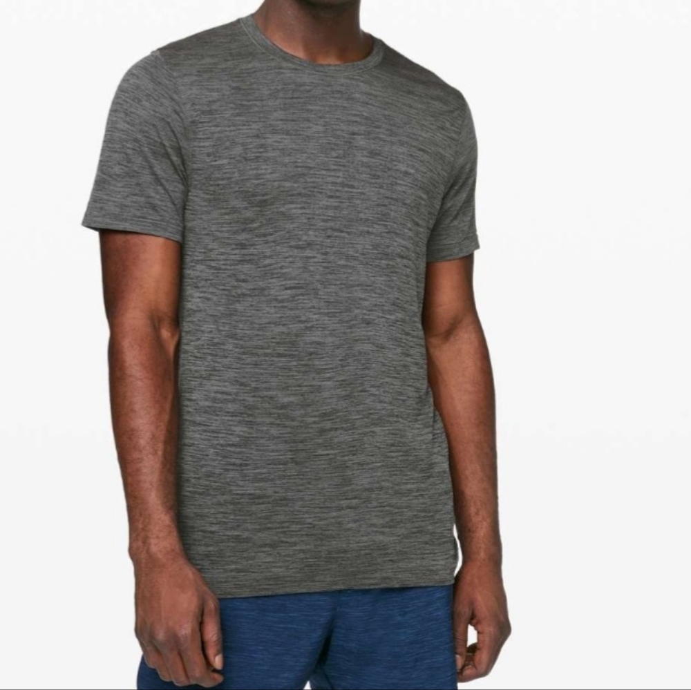 Men's Lululemon Metal Vent Breathe in Black/Anchor sz XL